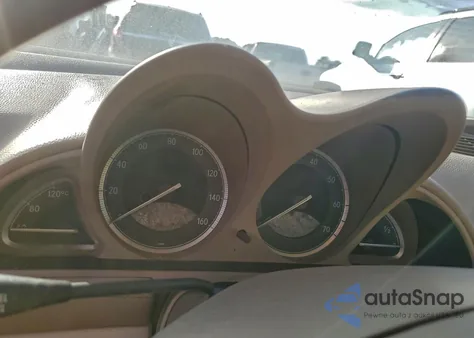 2004 Mercedes-Benz Sl 500 z USA, uszkodzony, nr VIN WDBSK75FX4F067294